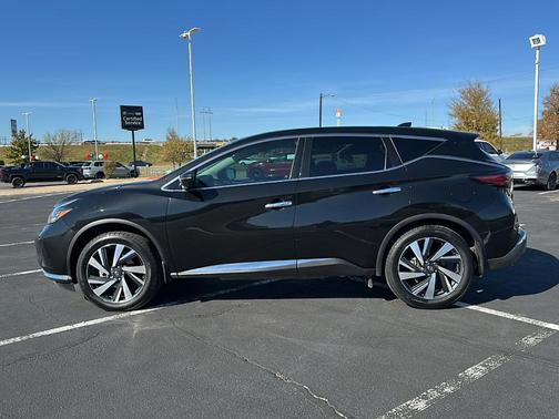 2022 Nissan Murano SL