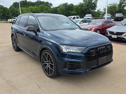 2021 Audi Q7 55 Prestige