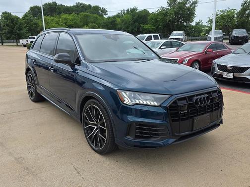 2021 Audi Q7 55 Prestige