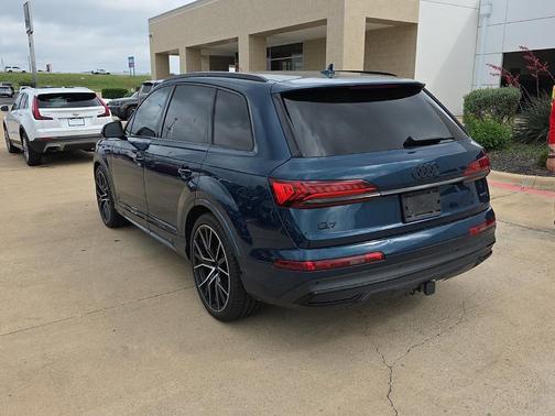 2021 Audi Q7 55 Prestige