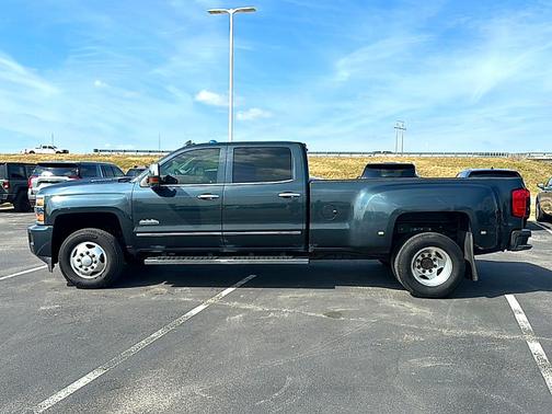 2019 Chevrolet Silverado 3500 High Country