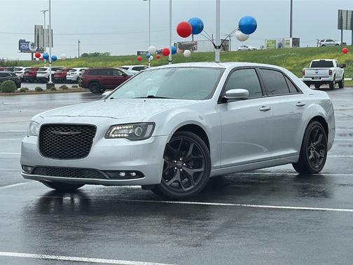 2021 Chrysler 300 S