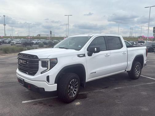 2022 GMC Sierra 1500 AT4