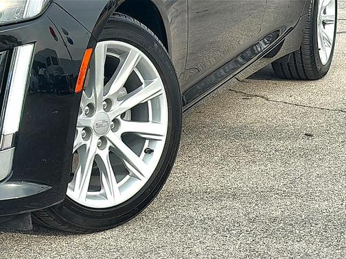 2023 Cadillac CT5 Luxury RWD