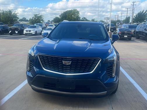 2019 Cadillac XT4 Premium Luxury