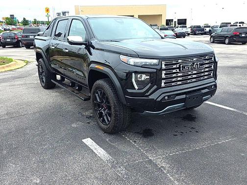 Onyx Black 2026 GMC Canyon Denali