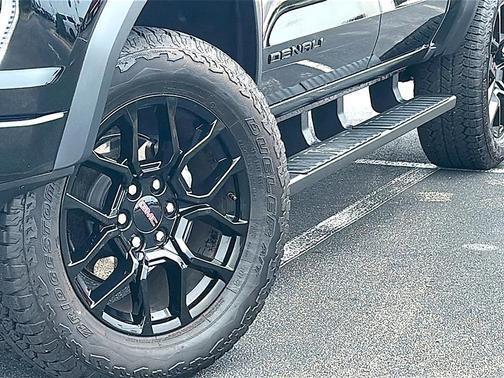 Onyx Black 2026 GMC Canyon Denali