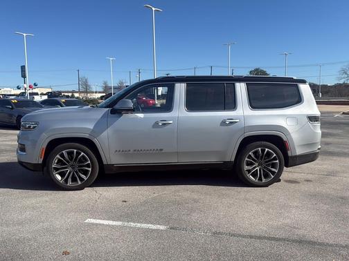 2022 Jeep Grand Wagoneer Series III