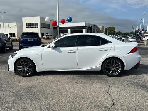 2019 Lexus IS 300 Base
