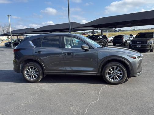 2023 Mazda CX-5 2.5 S Preferred Package