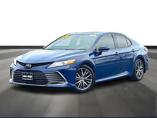 2023 Toyota Camry XLE