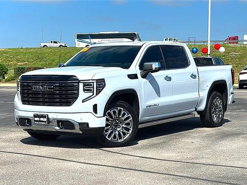 Glacier White 2026 GMC Sierra 1500 Denali Ultimate