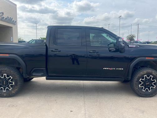 2024 GMC Sierra 2500 AT4X