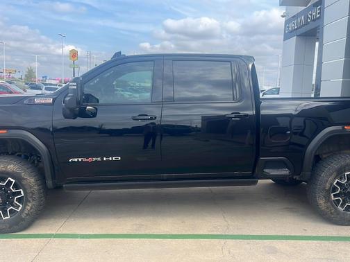 2024 GMC Sierra 2500 AT4X