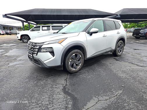 Brilliant Silver Metallic 2024 Nissan Rogue SV