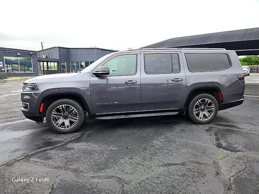 Metallic 2023 Jeep Wagoneer L Series II