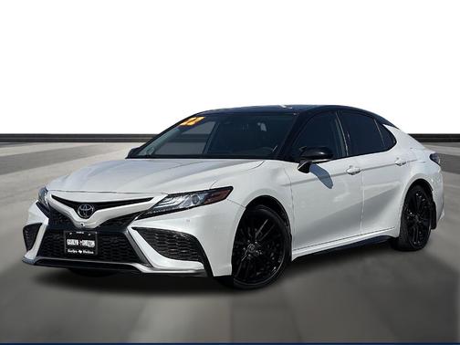 2022 Toyota Camry XSE V6