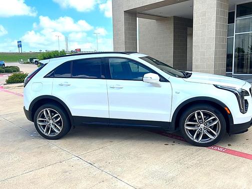 Crystal White Tri-Coat 2023 Cadillac XT4 Sport