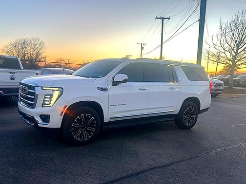 2025 GMC Yukon XL Elevation