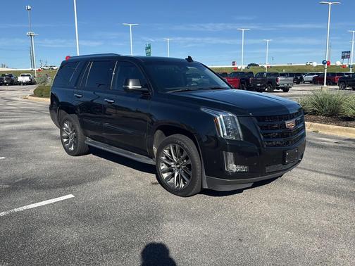 2020 Cadillac Escalade Luxury
