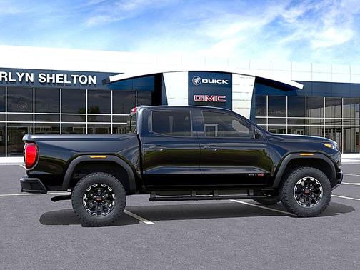 Onyx Black 2026 GMC Canyon AT4