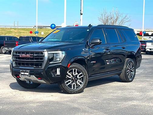 2023 GMC Yukon AT4