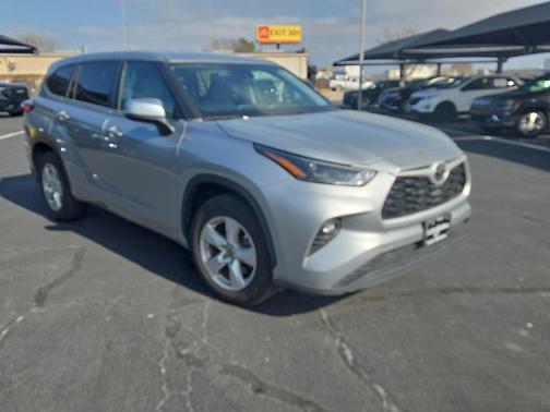 2023 Toyota Highlander LE