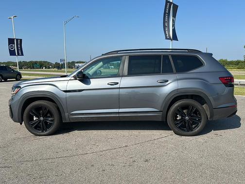 2023 Volkswagen Atlas 3.6 V6 SEL R-Line Black