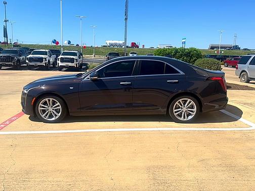 2024 Cadillac CT4 Luxury