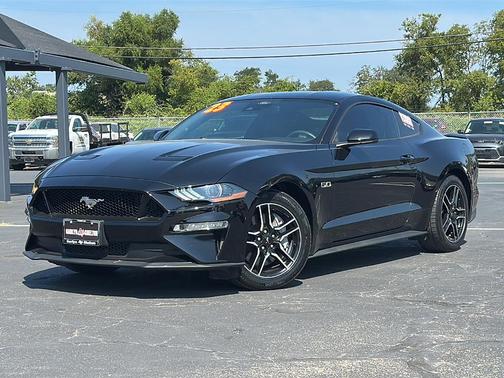 2023 Ford Mustang GT Premium
