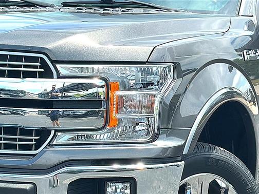 Ingot Silver Metallic 2018 Ford F-150 Lariat