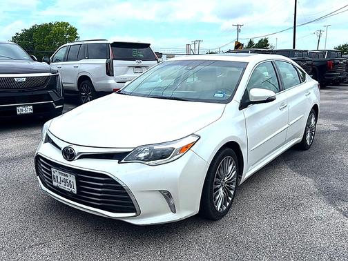 Blizzard Pearl 2016 Toyota Avalon Limited