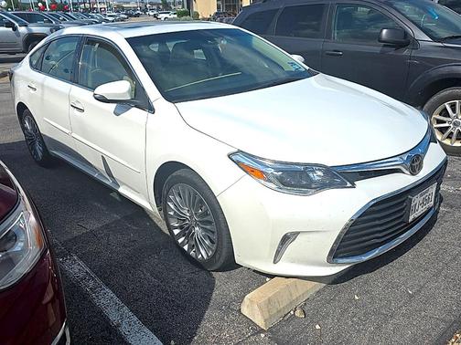 Blizzard Pearl 2016 Toyota Avalon Limited
