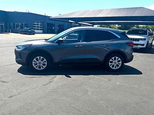 Carbonized Gray Metallic 2024 Ford Escape Active