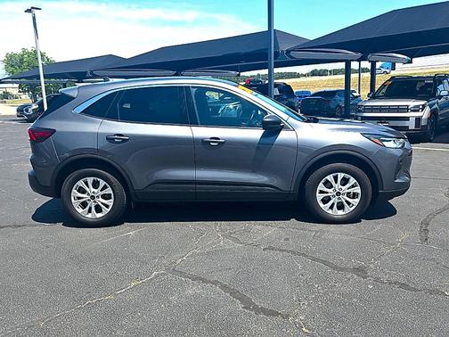 Carbonized Gray Metallic 2024 Ford Escape Active