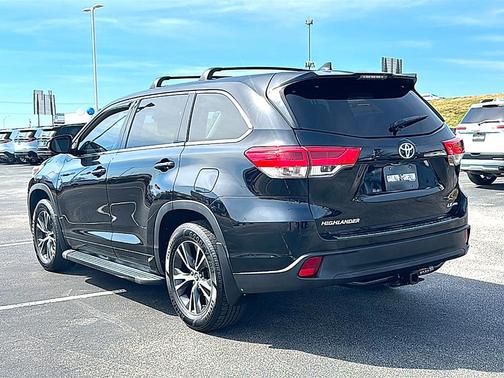 2018 Toyota Highlander LE Plus