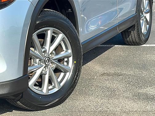 2022 Mazda CX-5 2.5 S Preferred Package