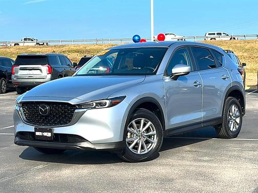 2022 Mazda CX-5 2.5 S Preferred Package