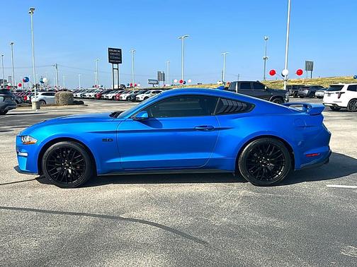 2021 Ford Mustang GT Premium