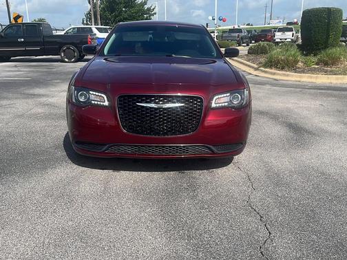 2019 Chrysler 300 Touring