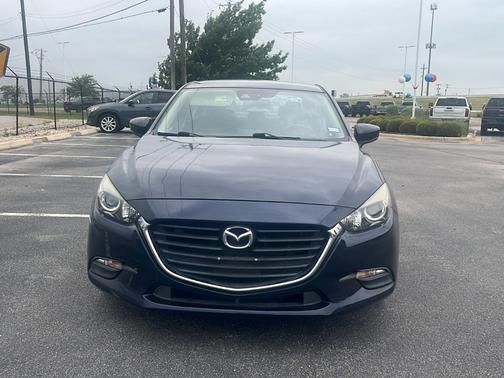 2018 Mazda Mazda3 Touring