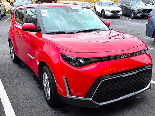 2024 Kia Soul LX