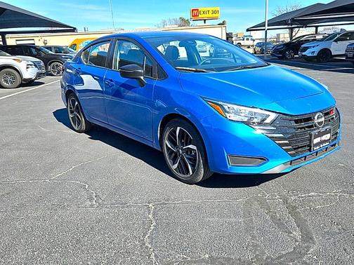 2024 Nissan Versa 1.6 SR