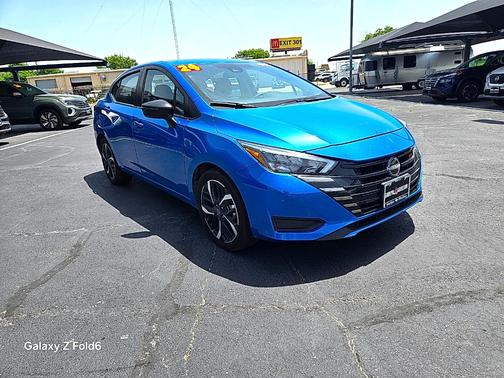 Electric Blue Metallic 2024 Nissan Versa 1.6 SR