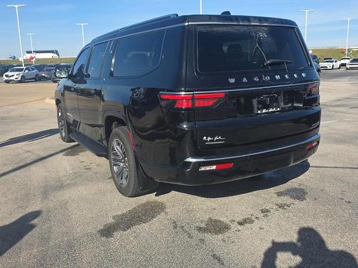 2023 Jeep Wagoneer L Series II