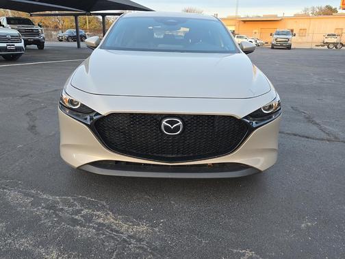 2024 Mazda Mazda3 FWD w/Preferred Package