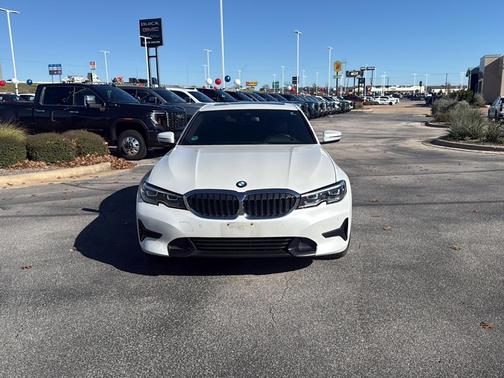 2021 BMW 330 i xDrive