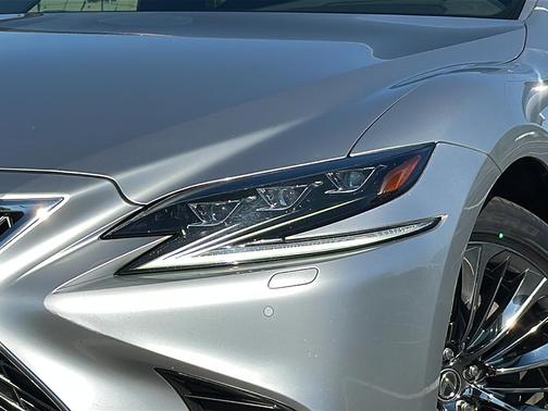2019 Lexus LS 500 LS 500 F SPORT