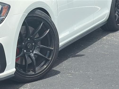 2021 Volkswagen Golf GTI 2.0T S