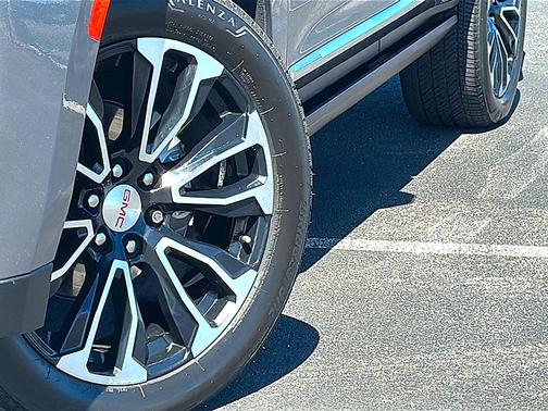 Satin Steel Metallic 2022 GMC Yukon Denali